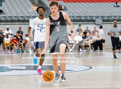 Thumbnail 2 in Sierra Canyon vs Alta (Section 7 Tournament) photogallery.