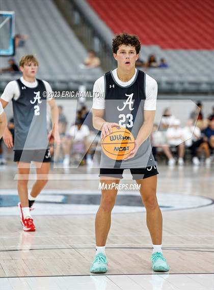 Thumbnail 1 in Sierra Canyon vs Alta (Section 7 Tournament) photogallery.