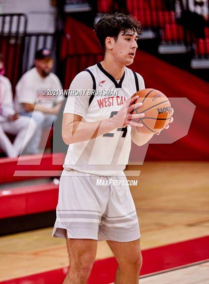 Thumbnail 3 in Bradshaw Christian vs. West Campus (Cordova Christmas Classic) photogallery.
