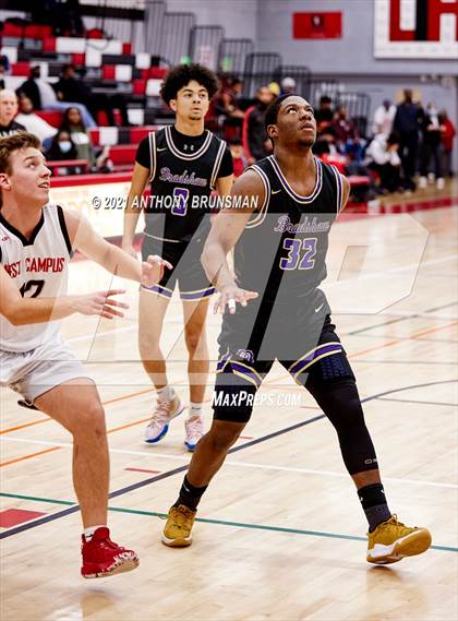 Thumbnail 3 in Bradshaw Christian vs. West Campus (Cordova Christmas Classic) photogallery.