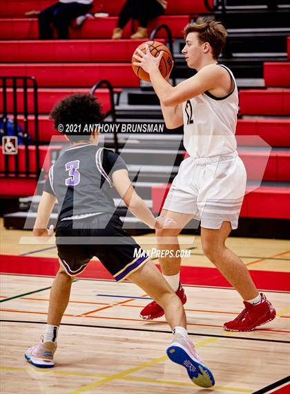Thumbnail 2 in Bradshaw Christian vs. West Campus (Cordova Christmas Classic) photogallery.