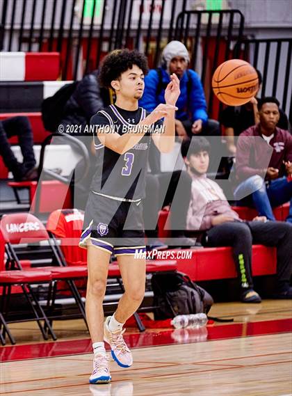 Thumbnail 2 in Bradshaw Christian vs. West Campus (Cordova Christmas Classic) photogallery.