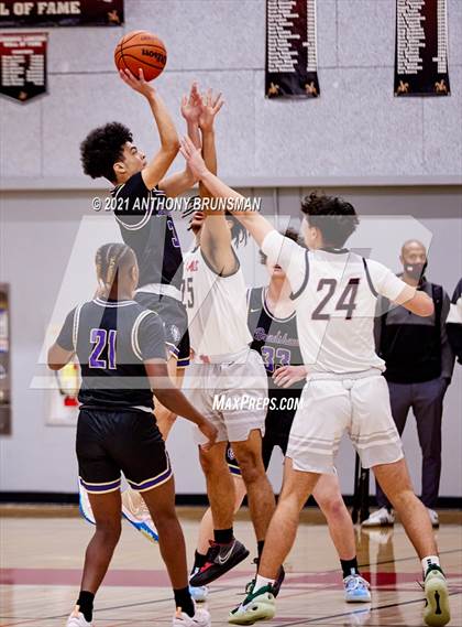 Thumbnail 1 in Bradshaw Christian vs. West Campus (Cordova Christmas Classic) photogallery.
