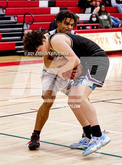 Thumbnail 1 in Bradshaw Christian vs. West Campus (Cordova Christmas Classic) photogallery.