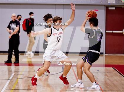 Thumbnail 2 in Bradshaw Christian vs. West Campus (Cordova Christmas Classic) photogallery.