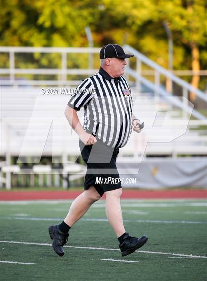 Thumbnail 2 in Pine Bush @ Kingston (NYSPHSAA Section 9 Class A Semifinal) photogallery.