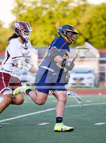 Thumbnail 1 in Pine Bush @ Kingston (NYSPHSAA Section 9 Class A Semifinal) photogallery.