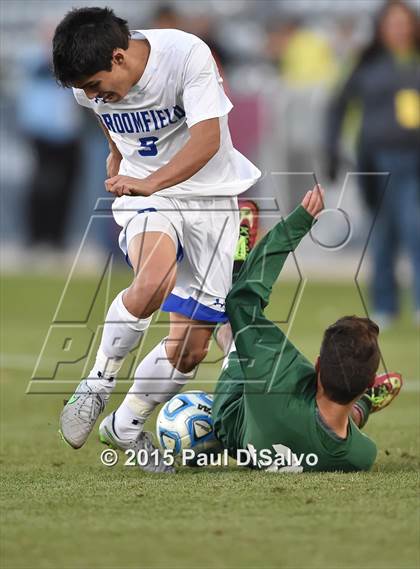 Thumbnail 2 in Mountain Vista vs. Broomfield (CHSAA 5A Final) photogallery.