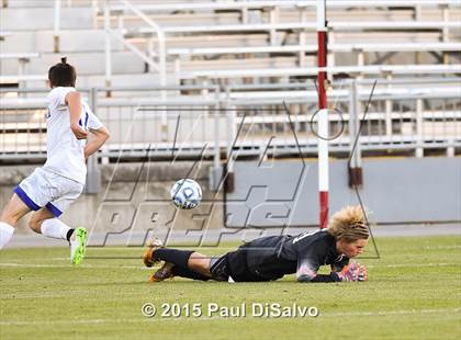 Thumbnail 3 in Mountain Vista vs. Broomfield (CHSAA 5A Final) photogallery.