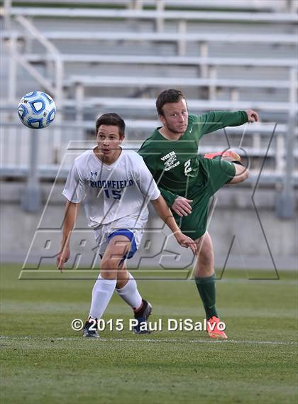 Thumbnail 2 in Mountain Vista vs. Broomfield (CHSAA 5A Final) photogallery.