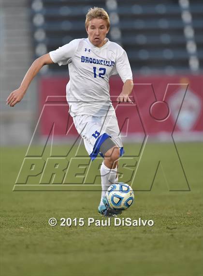 Thumbnail 1 in Mountain Vista vs. Broomfield (CHSAA 5A Final) photogallery.