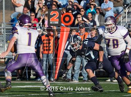 Thumbnail 2 in Mater Dei vs. Taylorville (IHSA 4A Quarterfinal) photogallery.