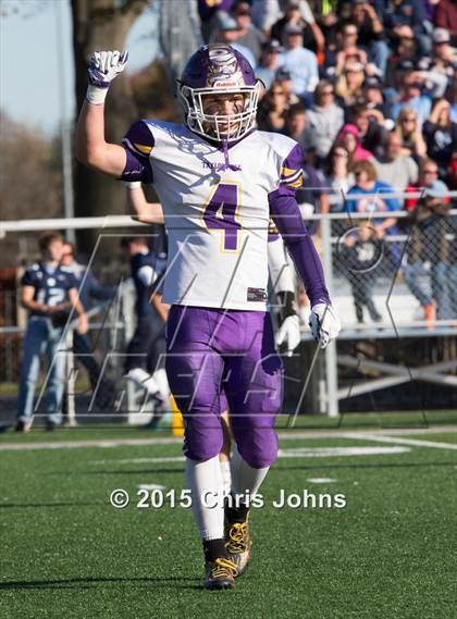 Thumbnail 1 in Mater Dei vs. Taylorville (IHSA 4A Quarterfinal) photogallery.
