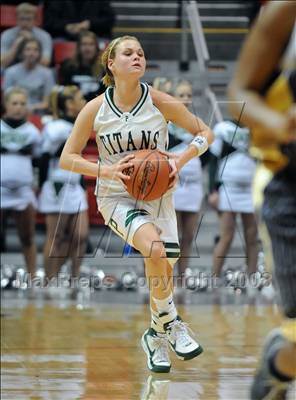 Thumbnail 1 in Bonita Vista vs. Poway (CIF SDS D1 Final) photogallery.