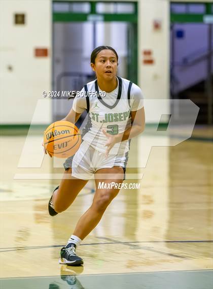 Thumbnail 3 in St. Joseph vs Redondo Union (Santa Barbara Tournament of Champions) photogallery.