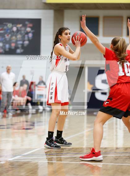 Thumbnail 1 in Manti vs. South Sevier (UHSAA 3A Quarterfinal) photogallery.