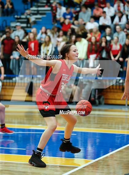 Thumbnail 2 in Manti vs. South Sevier (UHSAA 3A Quarterfinal) photogallery.