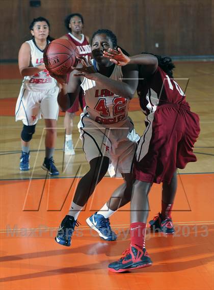 Thumbnail 2 in Highland vs. Marshall (Pasadena Poly Tournament) photogallery.