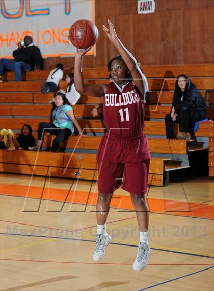 Thumbnail 1 in Highland vs. Marshall (Pasadena Poly Tournament) photogallery.