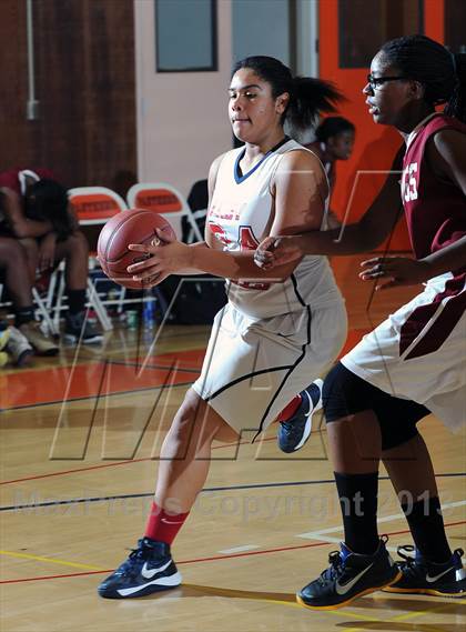 Thumbnail 3 in Highland vs. Marshall (Pasadena Poly Tournament) photogallery.