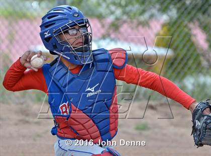 Thumbnail 1 in Mora @ McCurdy photogallery.