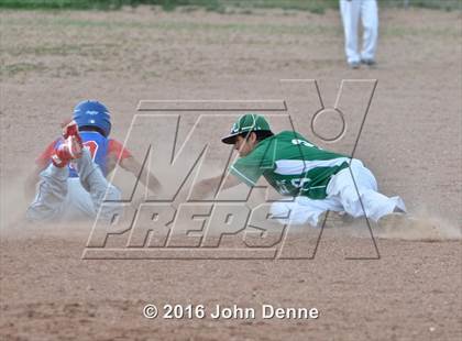Thumbnail 2 in Mora @ McCurdy photogallery.