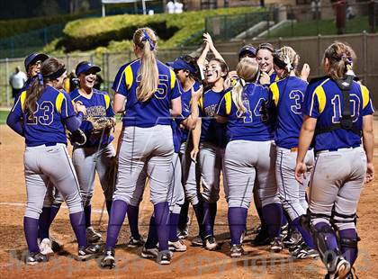 Thumbnail 2 in Righetti vs. Sunny Hills (CIF SS D3 Final) photogallery.