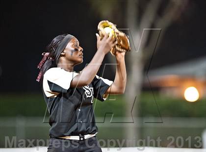 Thumbnail 3 in Righetti vs. Sunny Hills (CIF SS D3 Final) photogallery.