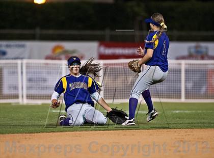 Thumbnail 3 in Righetti vs. Sunny Hills (CIF SS D3 Final) photogallery.