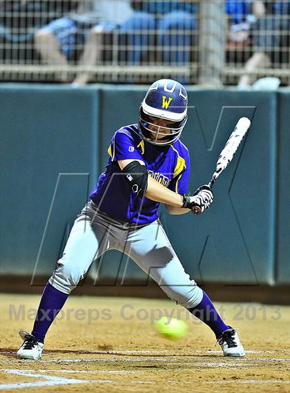 Thumbnail 3 in Righetti vs. Sunny Hills (CIF SS D3 Final) photogallery.