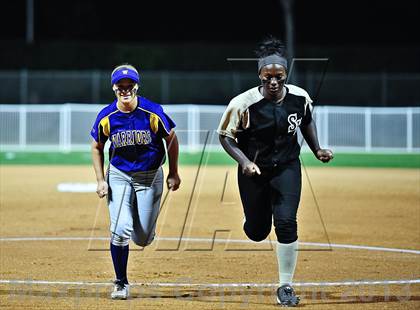Thumbnail 2 in Righetti vs. Sunny Hills (CIF SS D3 Final) photogallery.