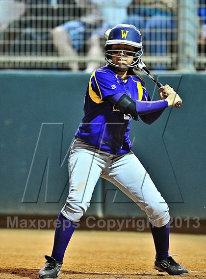 Thumbnail 2 in Righetti vs. Sunny Hills (CIF SS D3 Final) photogallery.