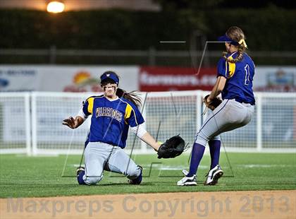 Thumbnail 2 in Righetti vs. Sunny Hills (CIF SS D3 Final) photogallery.