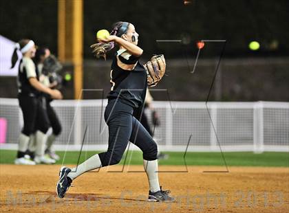 Thumbnail 2 in Righetti vs. Sunny Hills (CIF SS D3 Final) photogallery.