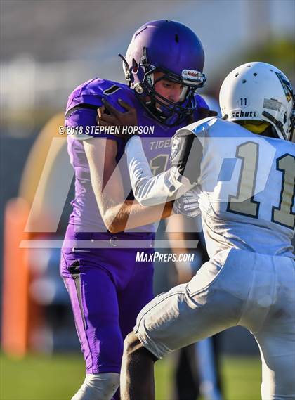Thumbnail 1 in Chavez @ Tokay photogallery.