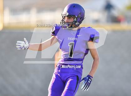 Thumbnail 2 in Chavez @ Tokay photogallery.