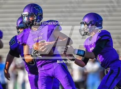 Thumbnail 1 in Chavez @ Tokay photogallery.