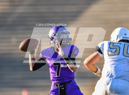Thumbnail 3 in Chavez @ Tokay photogallery.