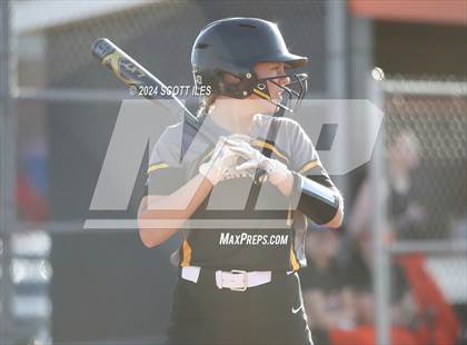Thumbnail 3 in Miami Trace @ Amanda-Clearcreek photogallery.