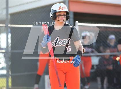 Thumbnail 3 in Miami Trace @ Amanda-Clearcreek photogallery.