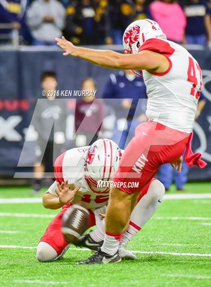 Thumbnail 3 in Katy vs Cypress Ranch (UIL Area-Round) photogallery.