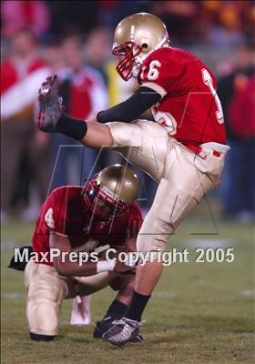Thumbnail 2 in Crenshaw vs. Taft (Section Final) photogallery.