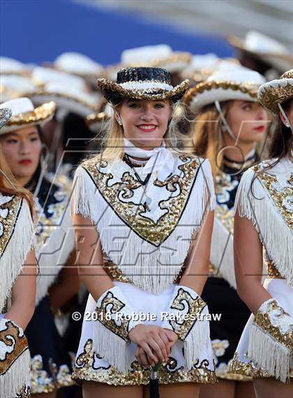 Thumbnail 3 in Plano East vs. Dallas Jesuit photogallery.