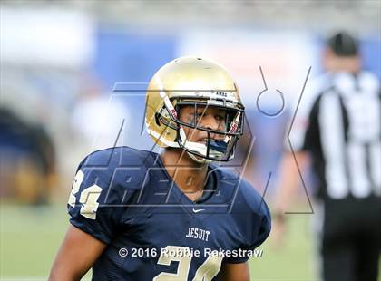 Thumbnail 2 in Plano East vs. Dallas Jesuit photogallery.