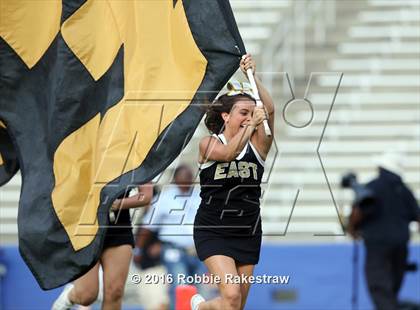 Thumbnail 2 in Plano East vs. Dallas Jesuit photogallery.