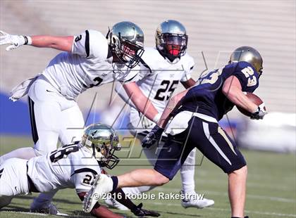 Thumbnail 2 in Plano East vs. Dallas Jesuit photogallery.