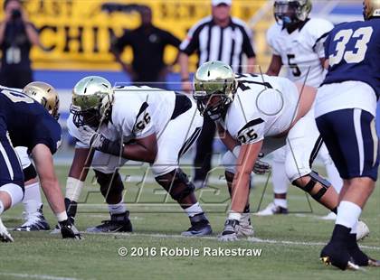 Thumbnail 3 in Plano East vs. Dallas Jesuit photogallery.