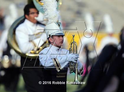 Thumbnail 2 in Plano East vs. Dallas Jesuit photogallery.