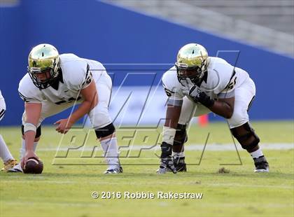 Thumbnail 2 in Plano East vs. Dallas Jesuit photogallery.