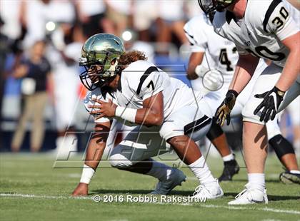 Thumbnail 2 in Plano East vs. Dallas Jesuit photogallery.